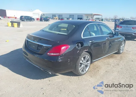 2017 Mercedes-Benz C 300 from USA, damaged, VIN 55SWF4JB7HU219632